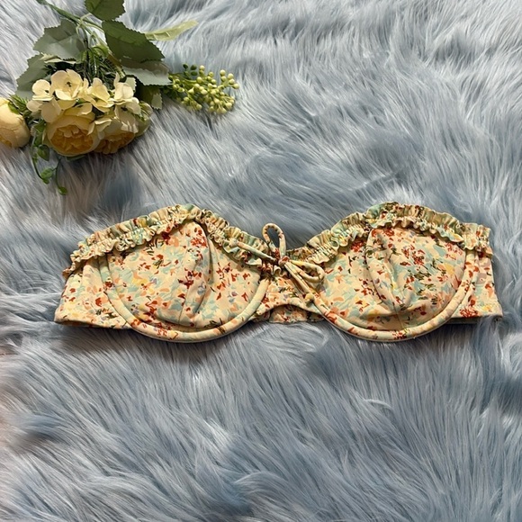 J. Crew Floral Ruffle Underwire Strapless Bikini Top sz 36A - Picture 1 of 9